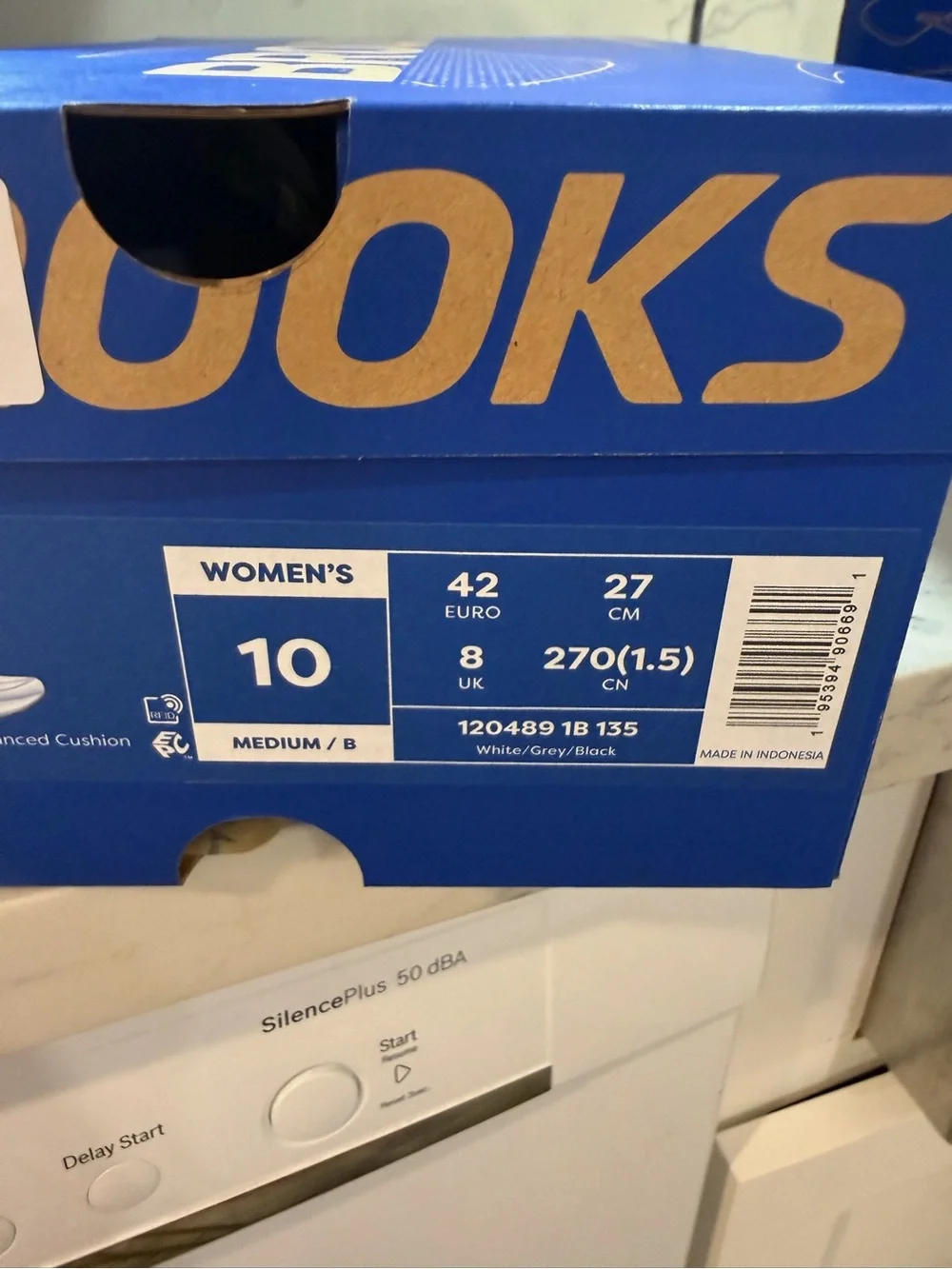Brooks Revel 9 Athletic Shoes — White with Gray Accents